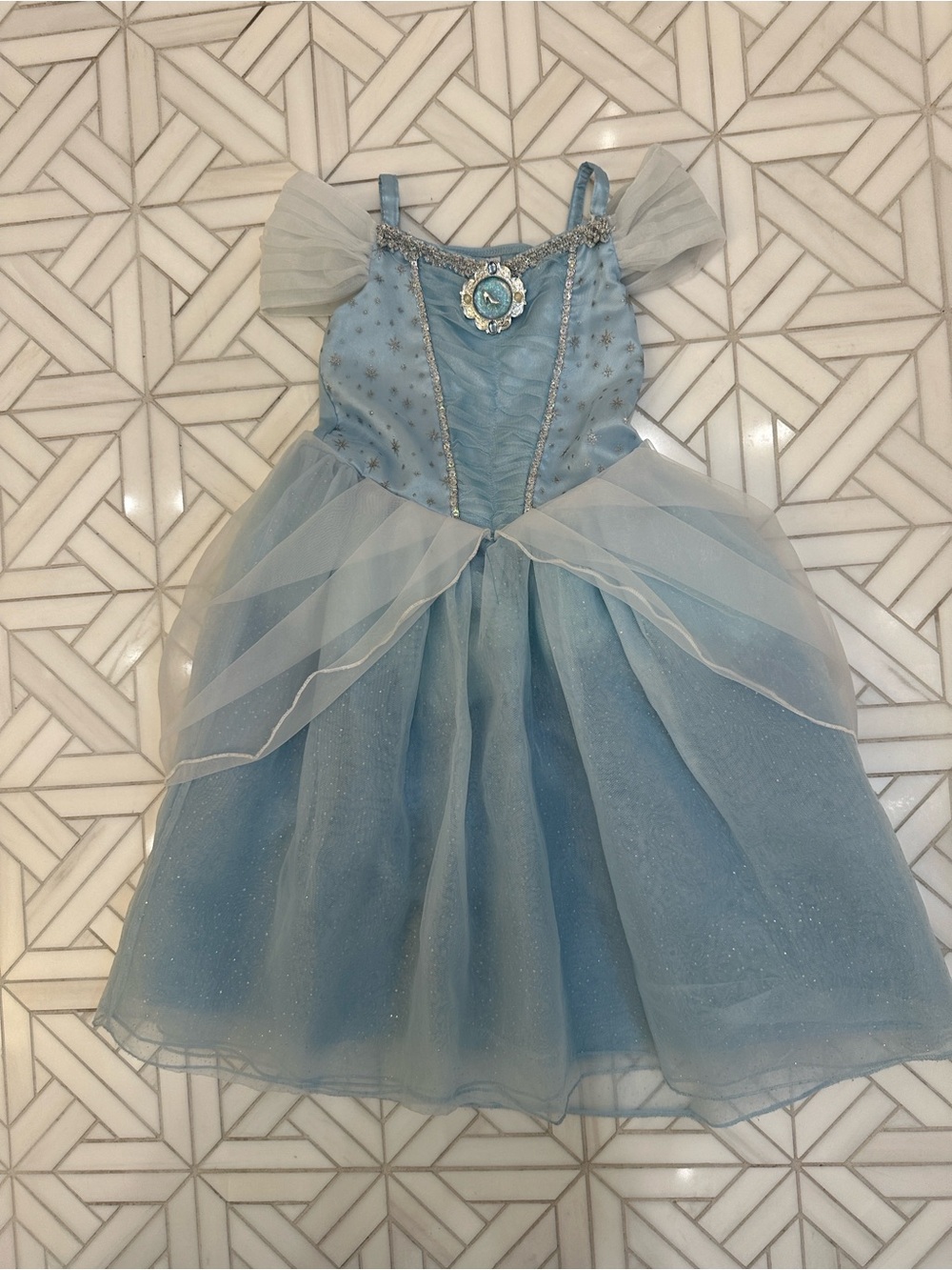 Disney authentic Cinderella Light Blue Sparkle Princess Dress Costume. Size 4.
